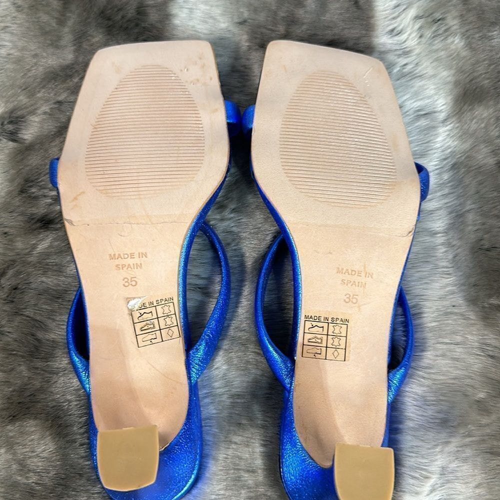 New blue heels - Picture 5 of 6